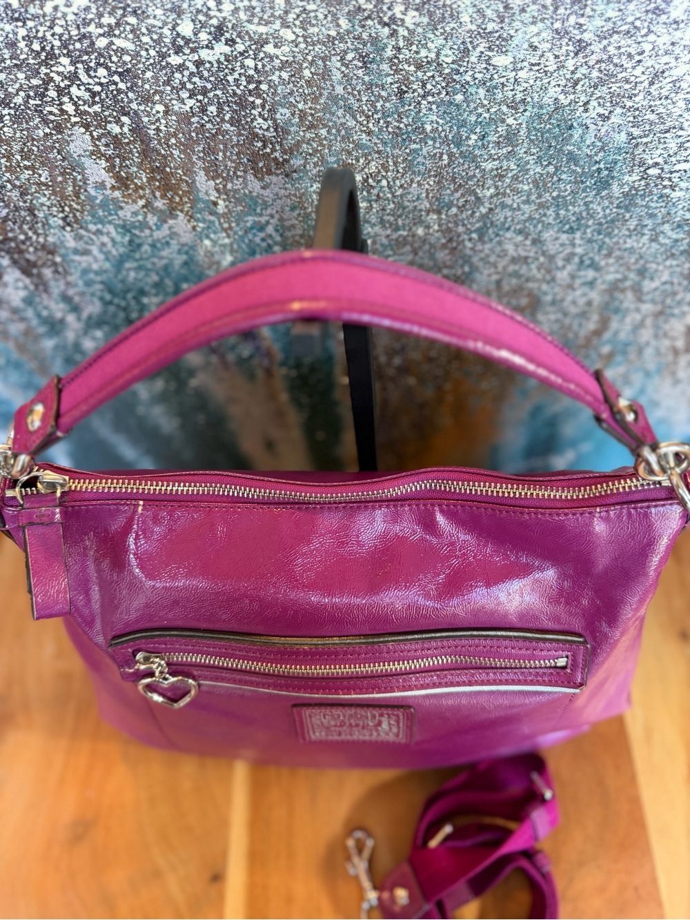 Coach Poppy Barbiecore Y2K 2012 Liquid Gloss Patent Leather Hobo Berry Pink GUC - Picture 4 of 15
